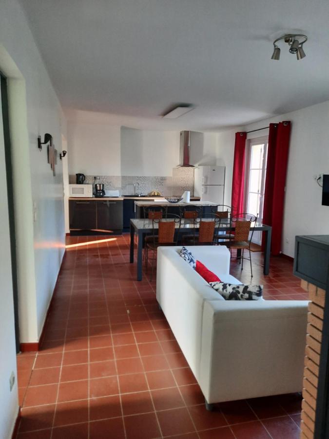 Maison Sur 2000M² D'Espace Vert. Bessan Kültér fotó